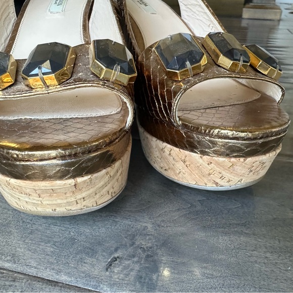 PRADA Gold Wedge Slingback Sandals🌸 - Picture 6 of 16